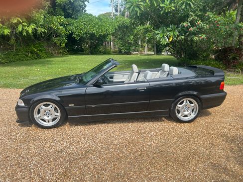 Used 1999 BMW M3 Convertible image 4