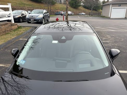 Used 2021 MAZDA MAZDA3 s image 9