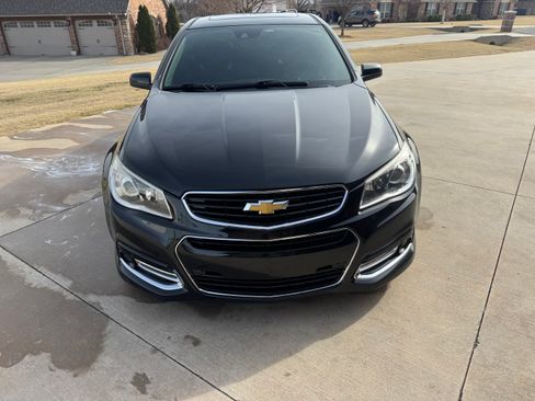 Used 2014 Chevrolet SS image 2