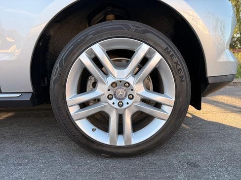 Used 2015 Mercedes-Benz ML 350 4MATIC image 19