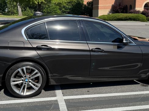 Used 2016 BMW 340i Sedan RWD image 5