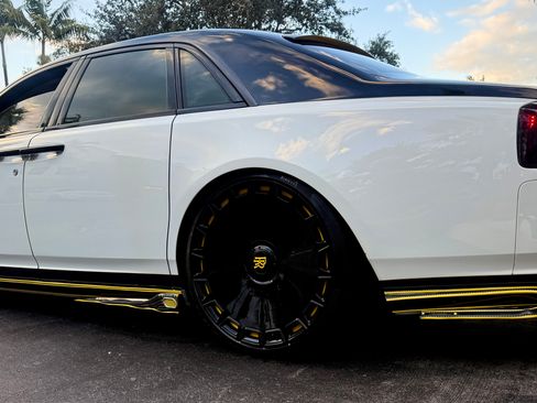 Used 2013 Rolls-Royce Ghost image 9