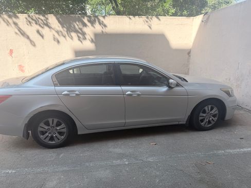 Used 2012 Honda Accord LX image 6