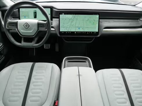 Used 2023 Rivian R1S Adventure AWD/4WD image 13