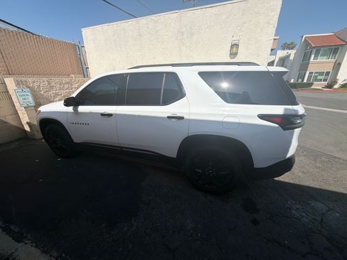 Used 2018 Chevrolet Traverse Premier w/ Redline Edition FWD image 11