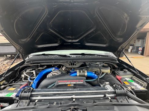 Used 2005 Ford Excursion Limited image 10