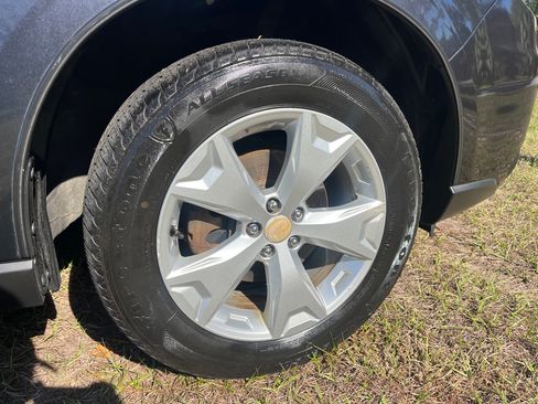 Used 2014 Subaru Forester 2.5i Touring image 15