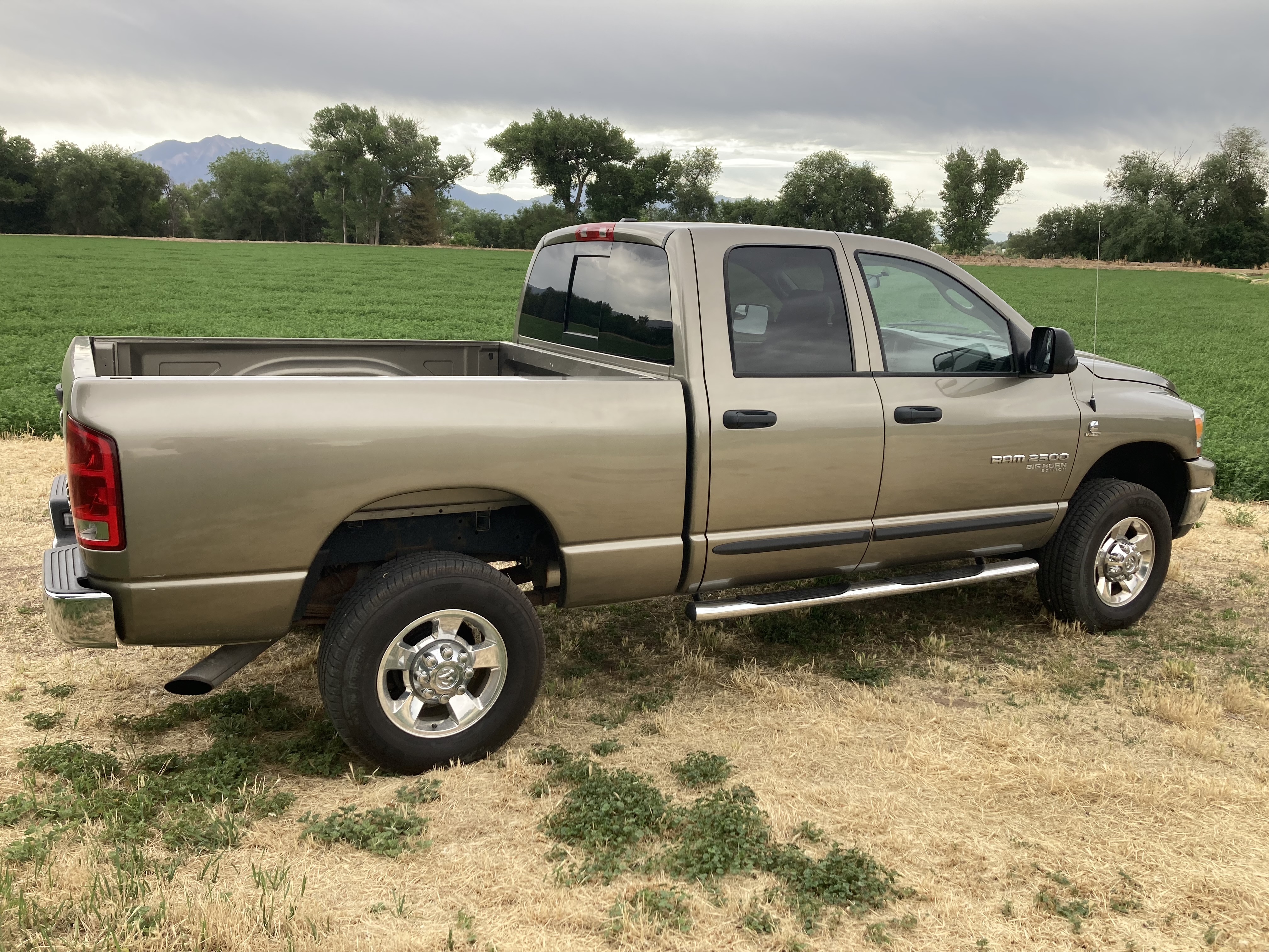 Used 2006 Dodge Ram 2500 Truck SLT w/ Quad Cab Big Horn Value Group AWD/4WD image 4