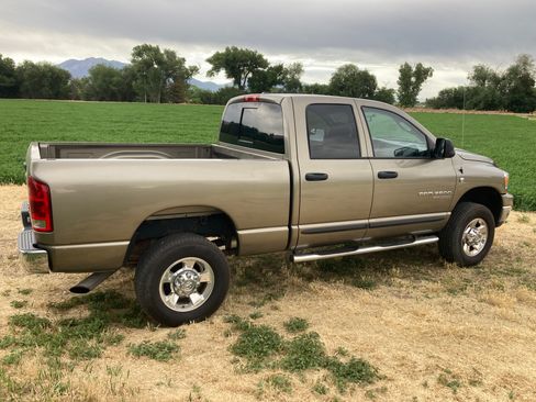 Used 2006 Dodge Ram 2500 Truck SLT w/ Quad Cab Big Horn Value Group AWD/4WD image 4