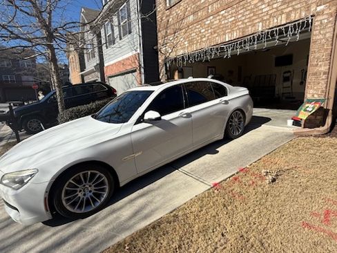 Used 2015 BMW ALPINA B7 image 2