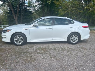 Used 2016 Kia Optima LX w/ LX Convenience Package