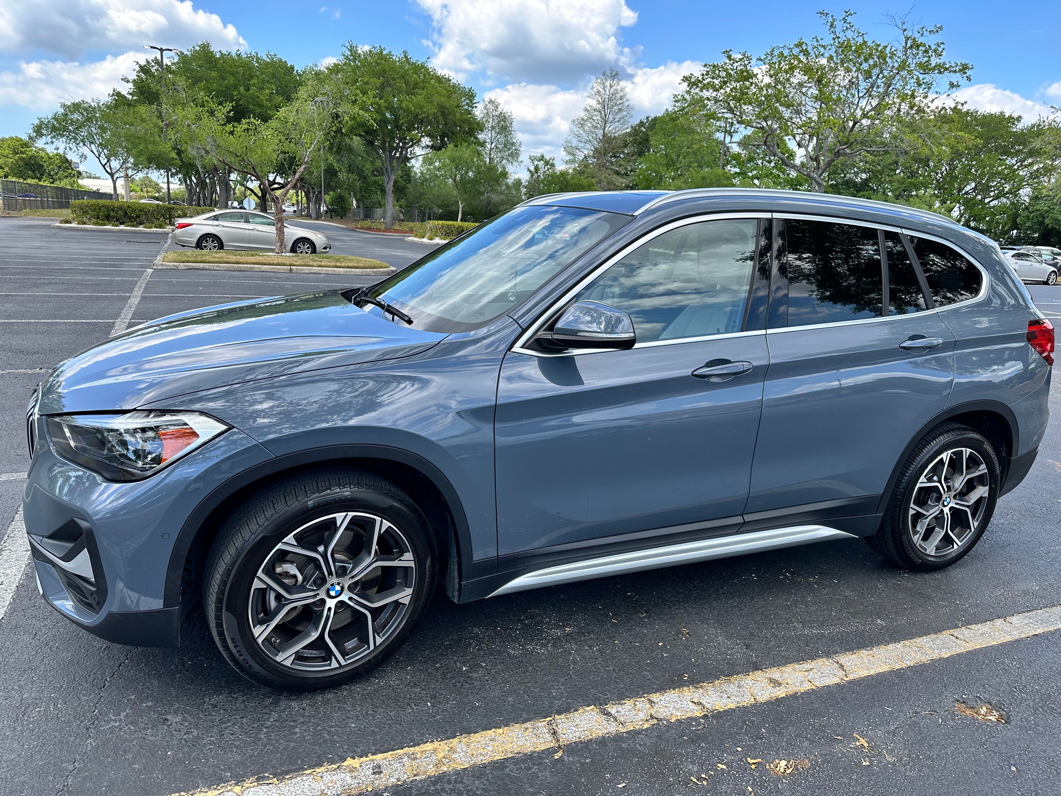 Used 2020 BMW X1 sDrive28i w/ Premium Package FWD image 4