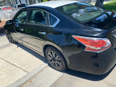 Used 2014 Nissan Altima 2.5 S FWD image 7