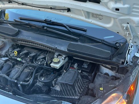 Used 2022 Ford Transit Connect XLT FWD image 15