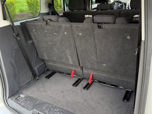 Used 2015 Ford Transit Connect XLT FWD image 13