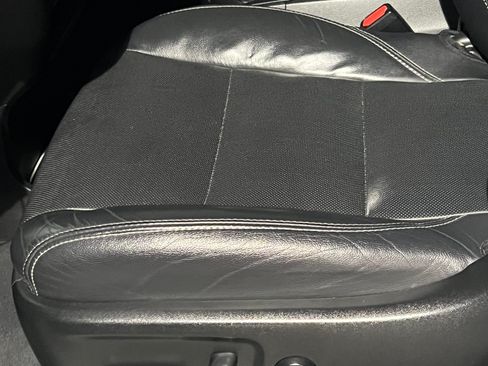 Used 2018 Toyota Sienna SE w/ SE Preferred Package image 9