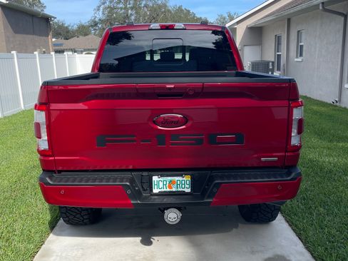 Used 2021 Ford F150 Lariat w/ Equipment Group 502A High AWD/4WD image 8