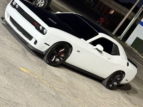 Used 2020 Dodge Challenger R/T RWD image 14