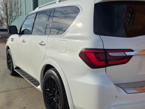 Used 2021 INFINITI QX80 Sensory w/ Cargo Package image 2