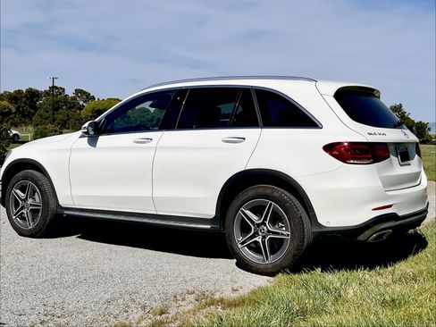 Used 2022 Mercedes-Benz GLC 300 4MATIC image 5
