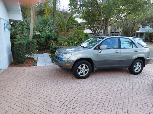 Used 2003 Lexus RX 300 4WD image 1