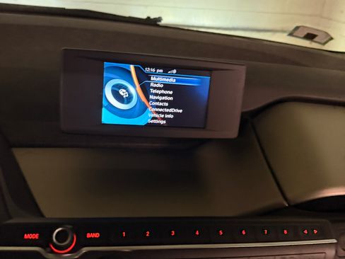 Used 2017 BMW i3 w/ Range Extender RWD image 22