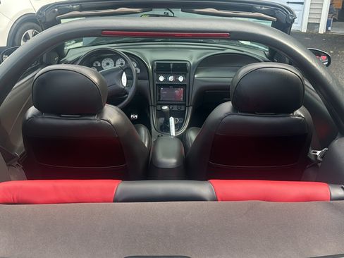 Used 2003 Ford Mustang Cobra RWD image 9