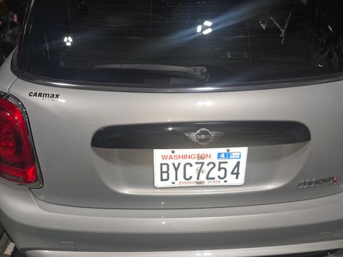 Used 2015 MINI Cooper S image 4