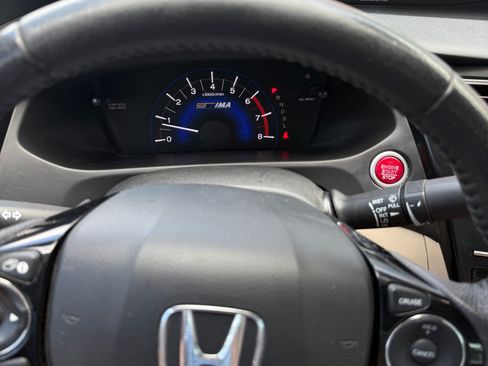 Used 2014 Honda Civic Hybrid Sedan image 17
