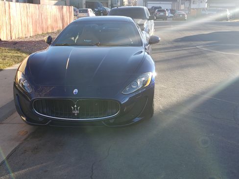 Used 2014 Maserati GranTurismo Sport image 4