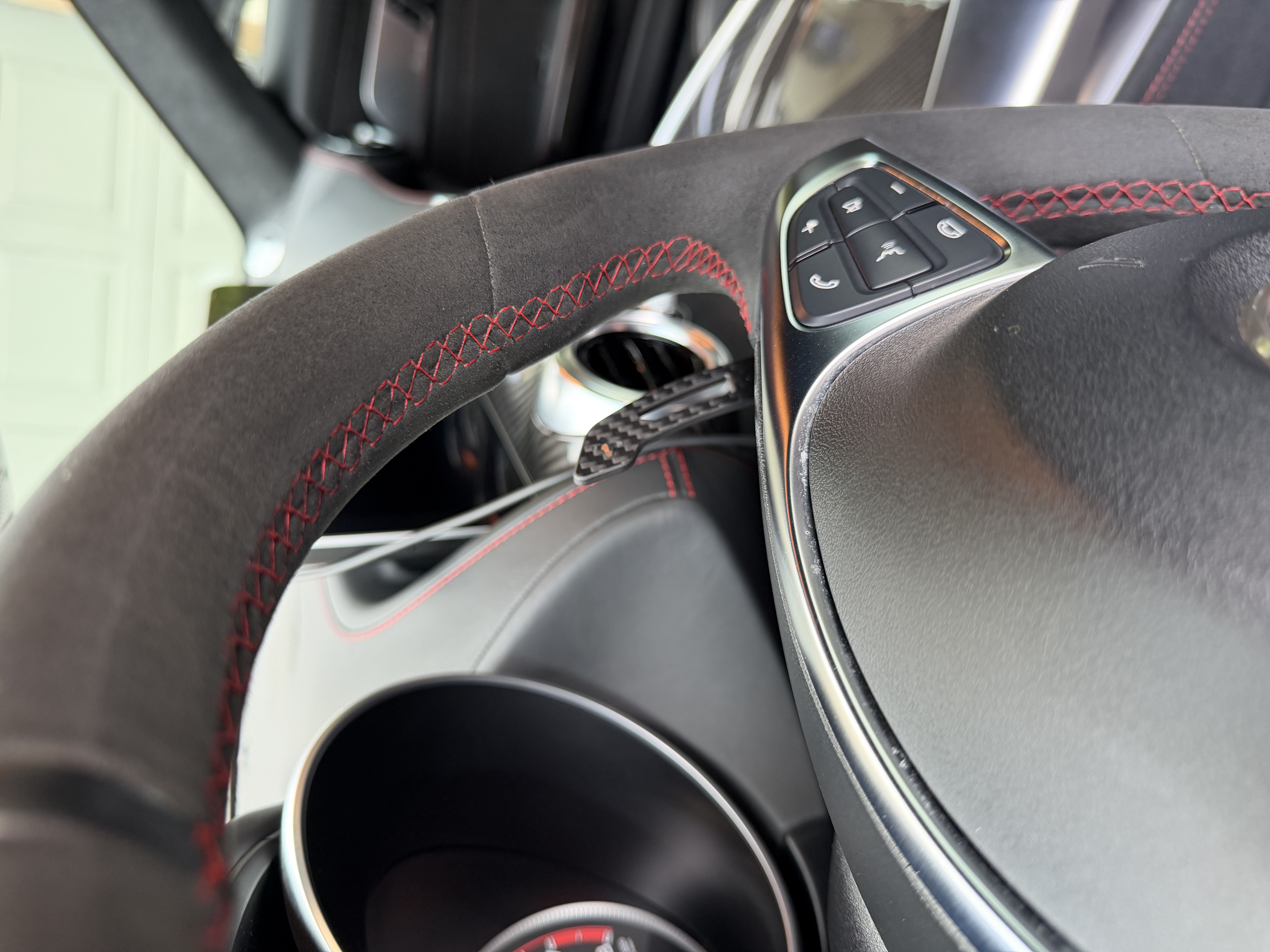 Used 2016 Mercedes-Benz AMG GT S w/ Exclusive Interior Package image 27