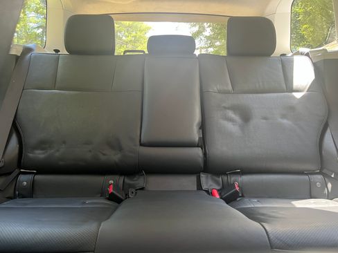 Used 2017 Subaru Forester 2.5i Limited AWD/4WD image 16