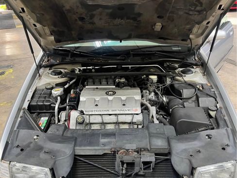 Used 1999 Cadillac Eldorado w/ Comfort/Convenience Pkg FWD image 15