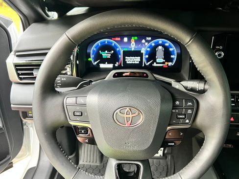 Used 2026 Toyota Camry XSE w/ Premium Plus Package FWD image 15