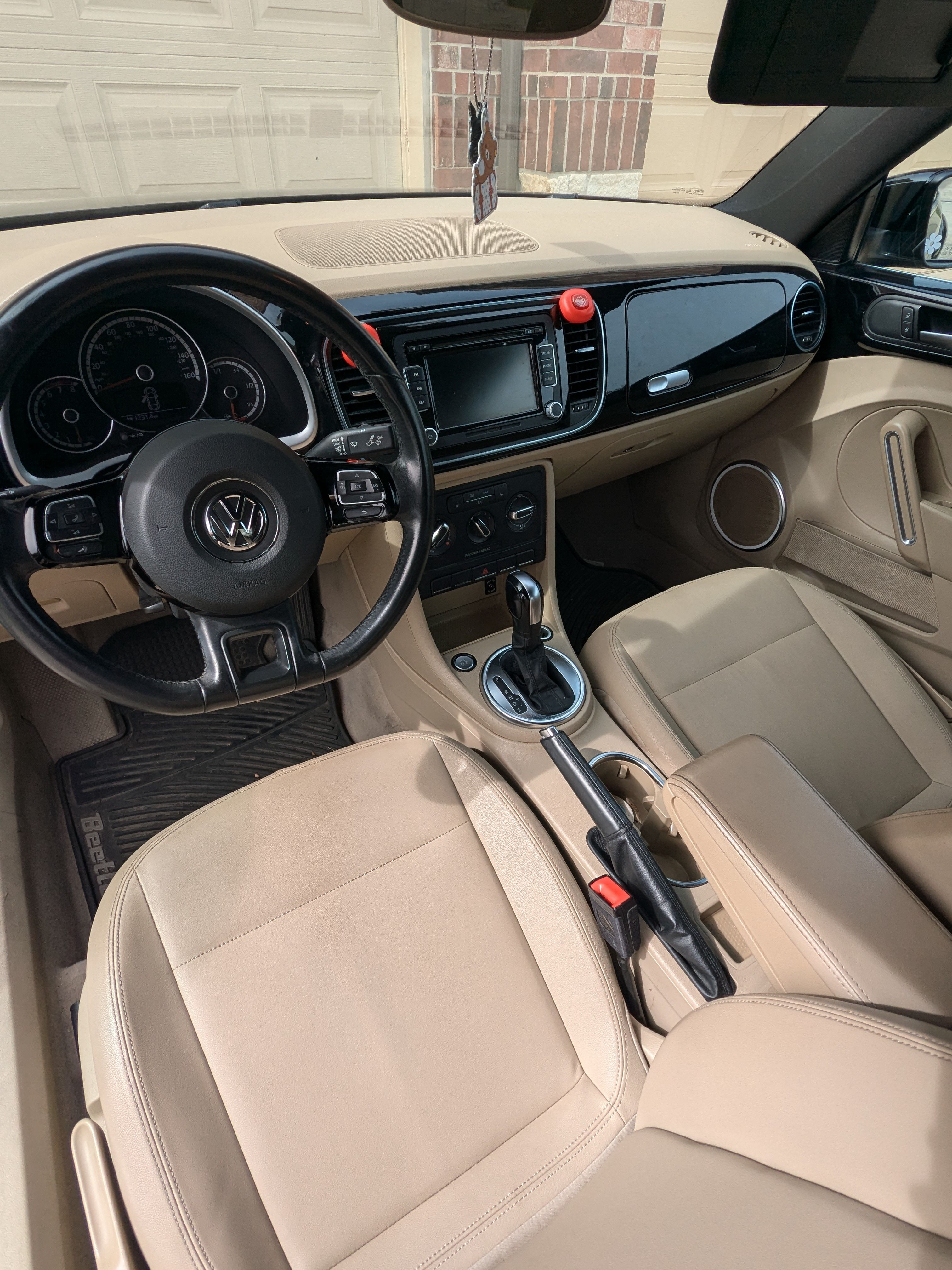 Used 2013 Volkswagen Beetle 2.5 FWD image 13