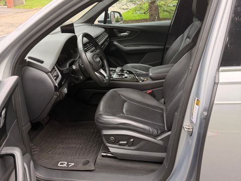 Used 2019 Audi Q7 3.0T Premium Plus w/ Premium Plus Package AWD/4WD image 10