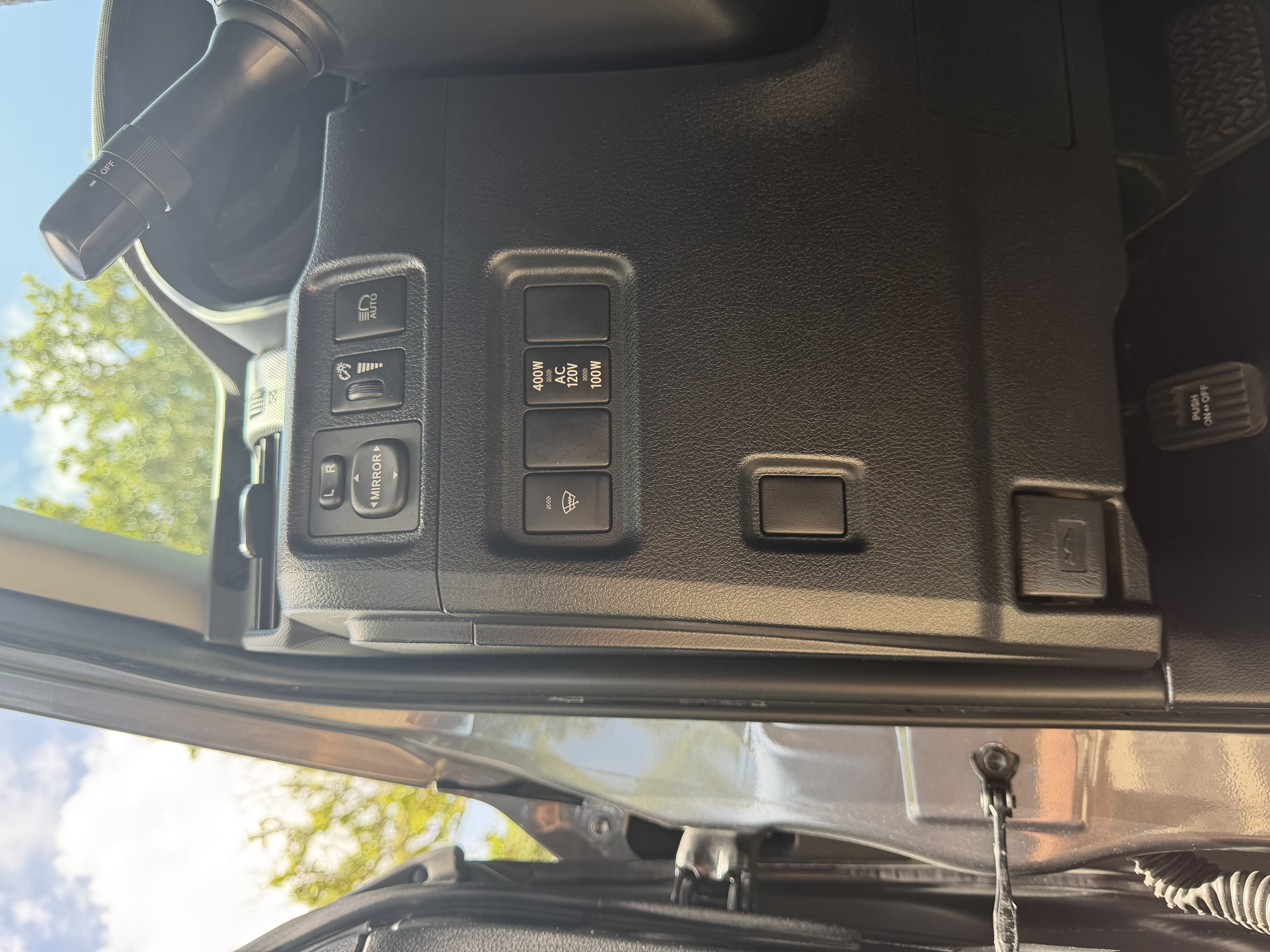 Used 2020 Toyota 4Runner TRD Off-Road Premium w/ Moonroof Package AWD/4WD image 26