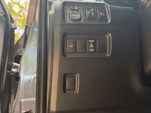 Used 2020 Toyota 4Runner TRD Off-Road Premium w/ Moonroof Package AWD/4WD image 26