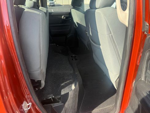 Used 2013 RAM 1500 Express AWD/4WD image 5