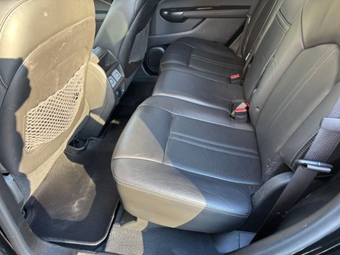 Used 2016 Cadillac SRX Performance w/ Midnight Edition Package image 13