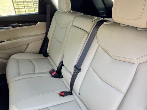 Used 2017 Cadillac XT5 Sport Utility 4D w/ LPO, Wheel Lock Package image 19