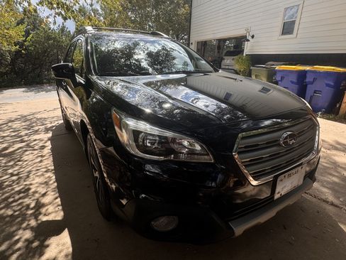 Used 2015 Subaru Outback 2.5i Limited image 11
