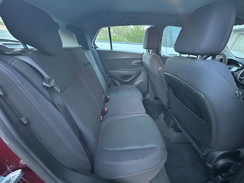 Used 2017 Chevrolet Trax LS image 14