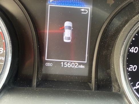 Used 2019 Toyota Camry SE image 13