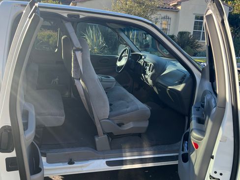 Used 2000 Ford F150 2WD SuperCab image 6