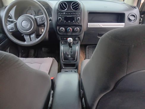 Used 2016 Jeep Compass Sport w/ Power Value Group AWD/4WD image 9