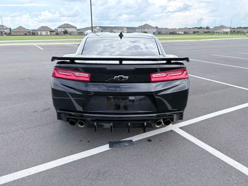 Used 2018 Chevrolet Camaro LT w/ RS Package RWD image 15