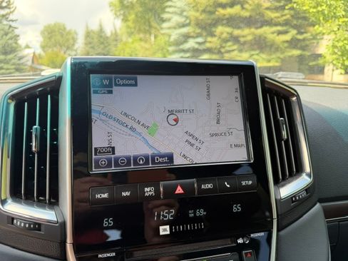 Used 2019 Toyota Land Cruiser AWD/4WD image 9