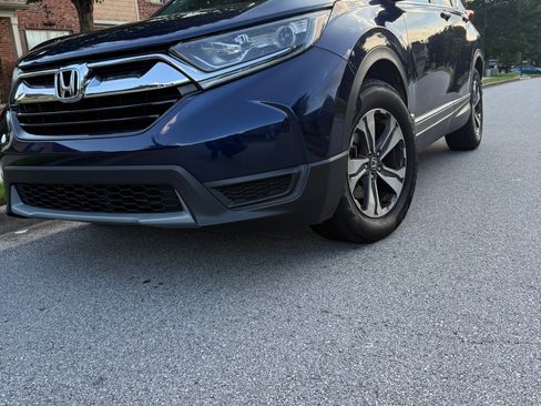 Used 2017 Honda CR-V LX image 34