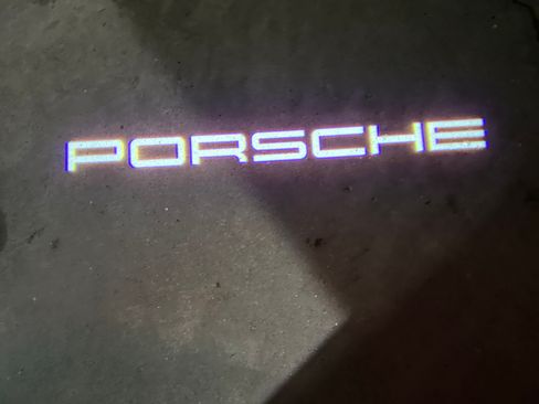 Used 2024 Porsche Macan S AWD/4WD image 24